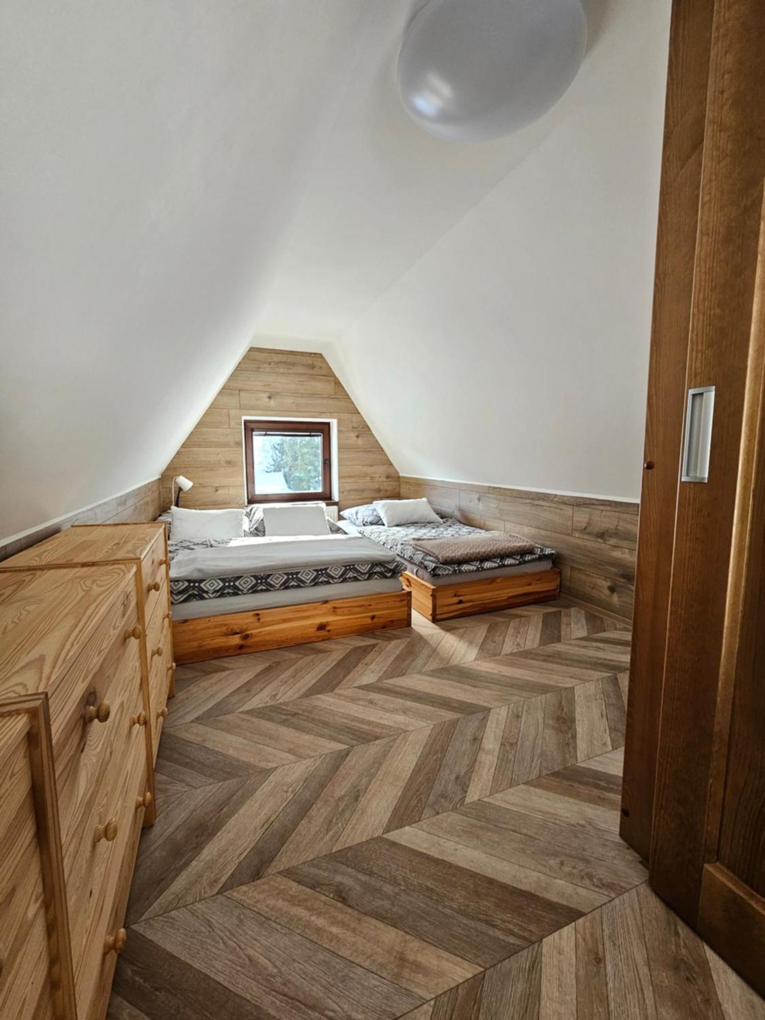 Jirotovy Boudy Ii Villa